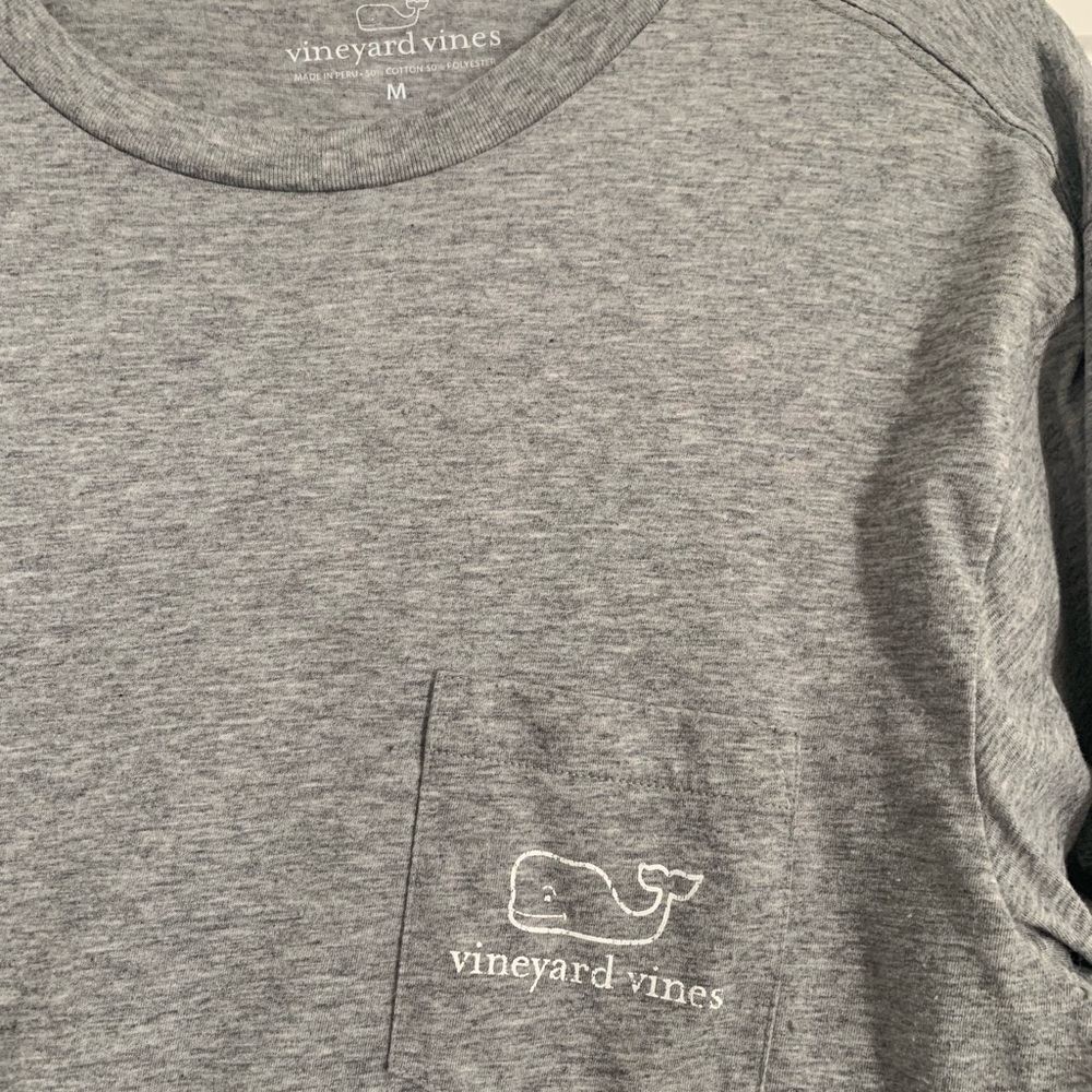 Vineyard vines shirt